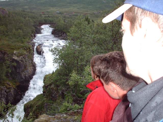 voringfossen.jpg